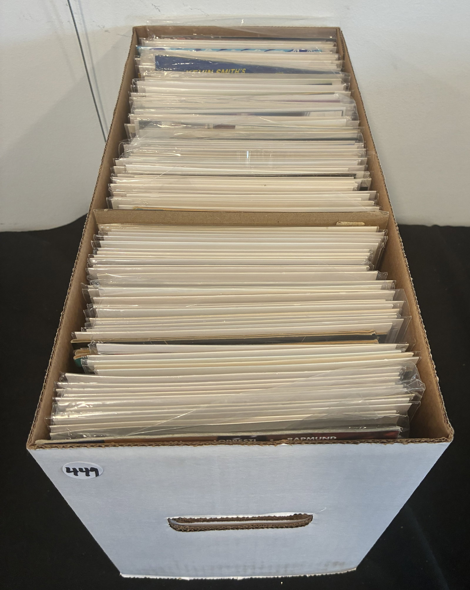 LARGE LOT OF ASSORTED COMIC BOOKS FROM VARIOUS PUBLISHERS AND TIMEFRAMES (1 of 2)