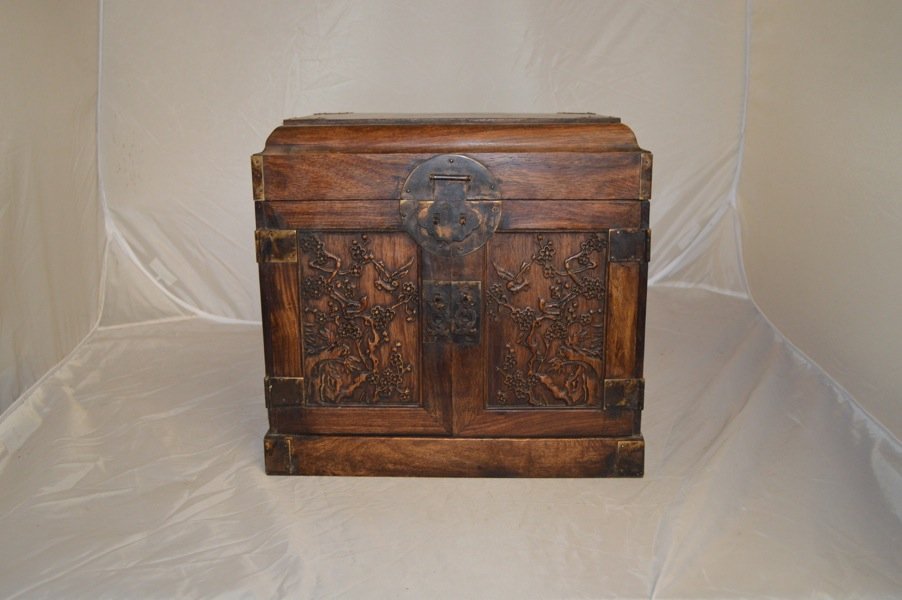 Chinese Officer Huanghuli Wood Chest: Huanghuali Wood Chest, china, 13''1/2 x 14''1/4 x 10''