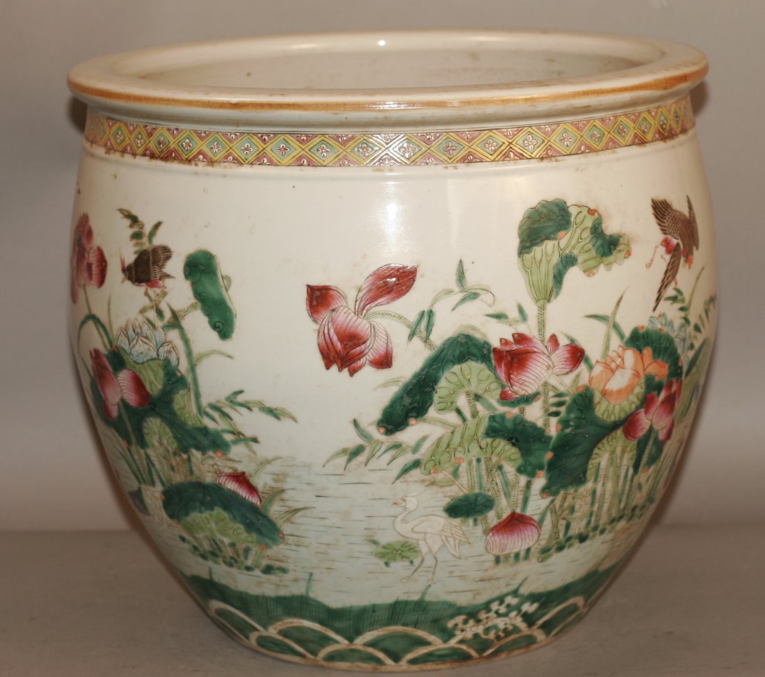 Large Famille Verte Fish Tank: porcelain tank. Decorated with flower design. And 19c. 14" X 15".