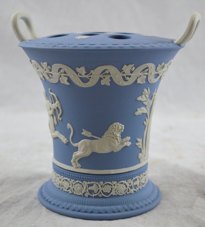 Wedgwood Jasperware Vase: Wedgwood Jasperware Vase. 6'' x 5 3/4''