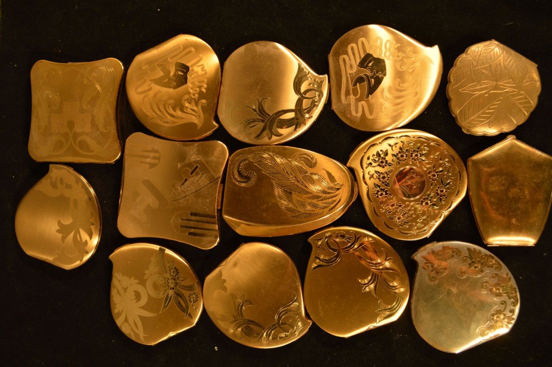 14 VINTAGE COMPACTS ELGIN AMERICAN AND GOLD TONE: 14 VINTAGE COMPACTS ELGIN AMERICAN AND GOLD TONE