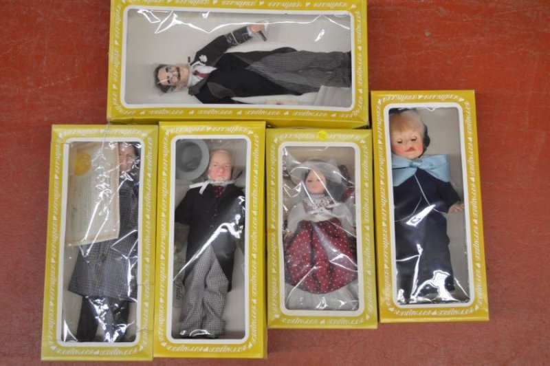 5 1970'S EFFANBEE DOLLS IN ORIGIONAL BOXES: 5 1970'S EFFANBEE DOLLS IN ORIGIONAL BOXES