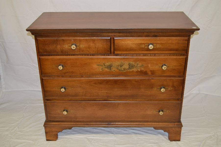 HITCHCOCK 2/3 CHEST: HITCHCOCK 2/3 CHEST