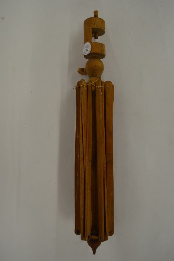 VINTAGE TABLE MOUNTING SWIFT WITH SEWING ITEMS: VINTAGE TABLE MOUNTING SWIFT WITH SEWING ITEMS