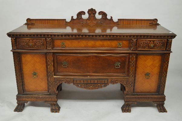 LARGE VICTORIAN DINING SET, INCLUDES: TABLE + CHAIRS,: LARGE VICTORIAN DINING SET, INCLUDES: TABLE + CHAIRS, SERVER, SIDETABLE, CABINET