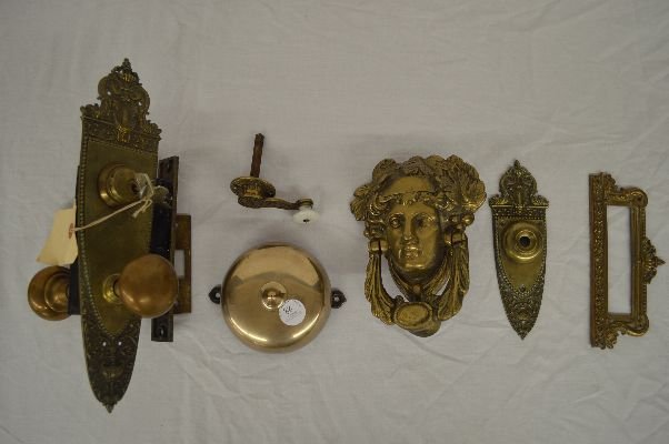 COMPLETE VICTORIAN BRASS DOOR HARDWARE SET, INC: COMPLETE VICTORIAN BRASS DOOR HARDWARE SET, INC ASSYRIAN HEAD KNOCKER, BELL, KNOB PLATE, AND MAIL SLOT