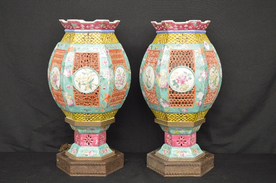PAIR OF CHINESE PORCELAIN FAMILLE ROSE LANTERNS 17" (1 of 2)