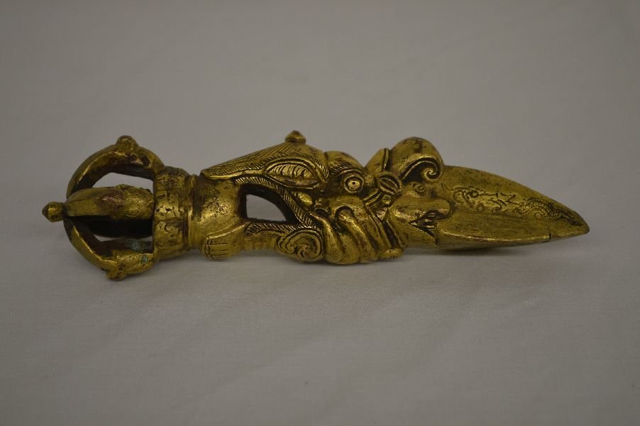 18TH CENT GILT BRONZE TIBETAN PURDA 6 1/2" (1 of 2)