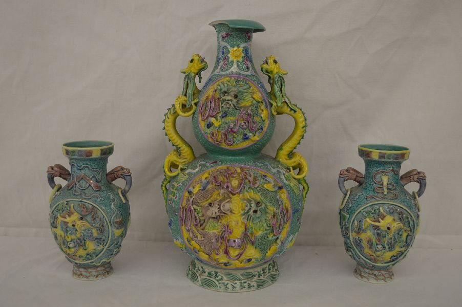 3 CARVED CHINESE VASES 9" AND SMALLER (1 of 6)