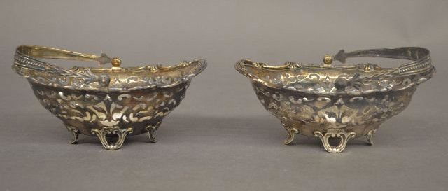 PAIR OF GORHAM STERLING SILVER BASKETS; 150GRAMS (1 of 2)