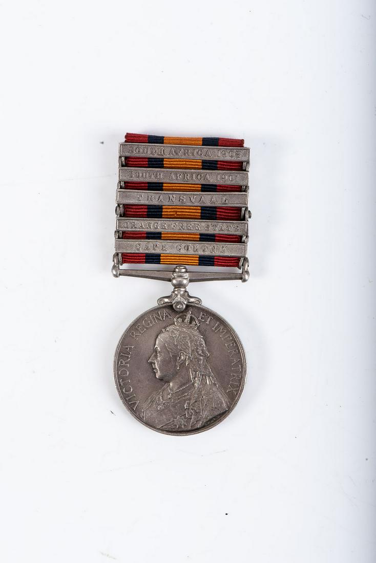 BOER WAR QUEENS SOUTH AFRICA MEDAL WITH 5 CLASPS: BOER WAR QUEENS SOUTH AFRICA MEDAL WITH 5 CLASPS Boer War Queens South Africa medal with five clasps: Cape Colony, Orange Free State, Transvaal, South Africa 1901, South Africa. 1902. Correctly impres
