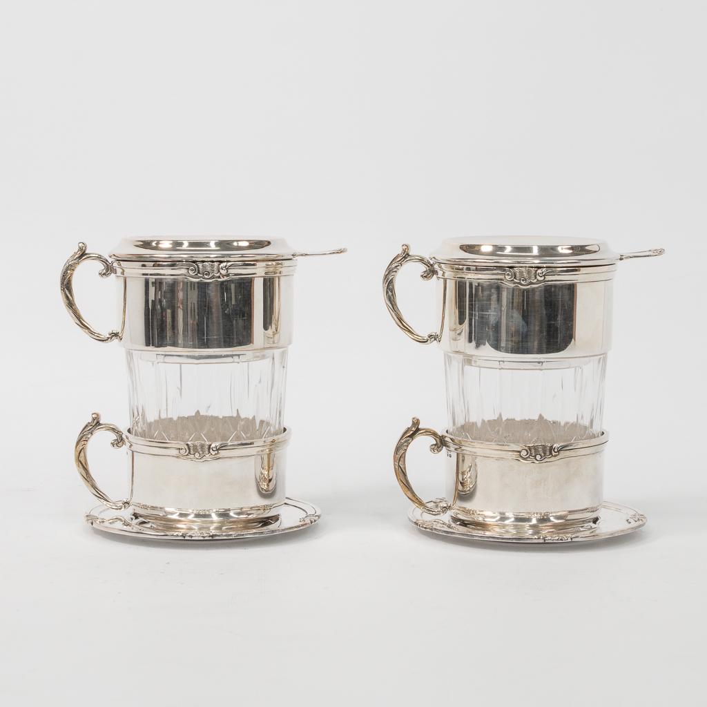 Coffee Makers, Wolfers: Pair of Coffee makers, Silver (botom) and silver plated (top) made by Wolfers, marked. Height (cm): 15