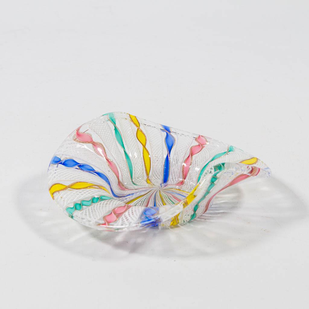 A small plate/bowl made with colored glass filigree and (1 of 20)