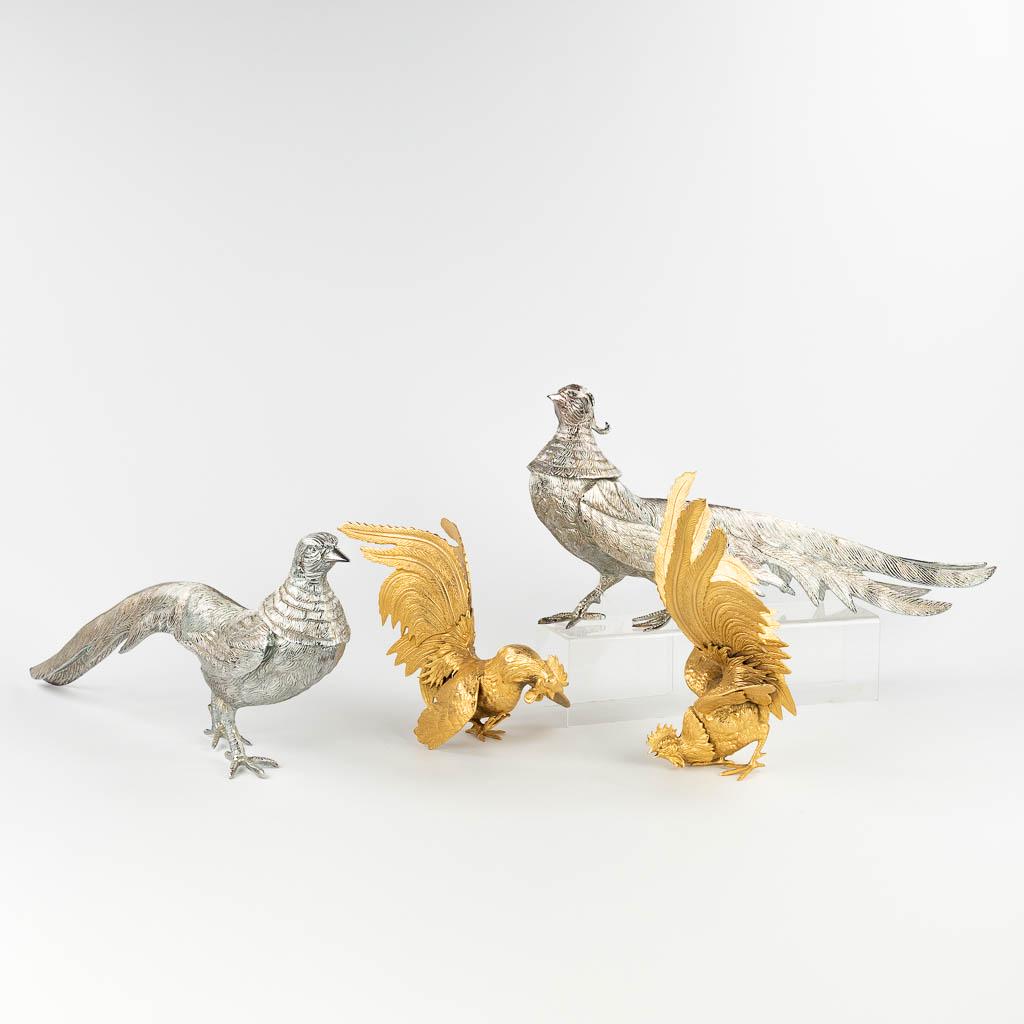 A pair of large figurines of pheasants, silver-plated and Roosters, gold-plated. 20th C. (L:9 x W:55 (1 of 20)