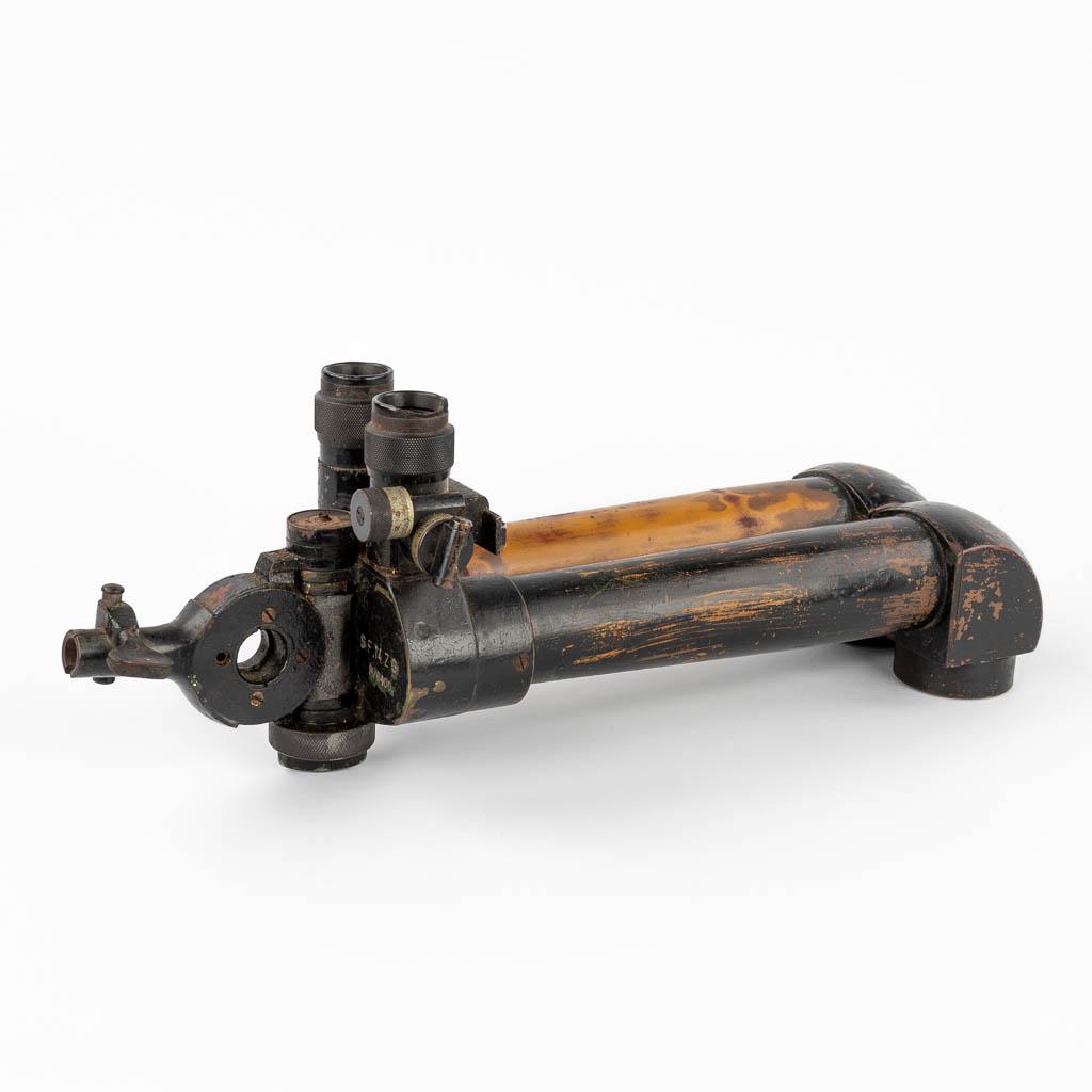 Hensoldt Wetzlar, a pair of trench binoculars. (H:50 cm) (1 of 18)