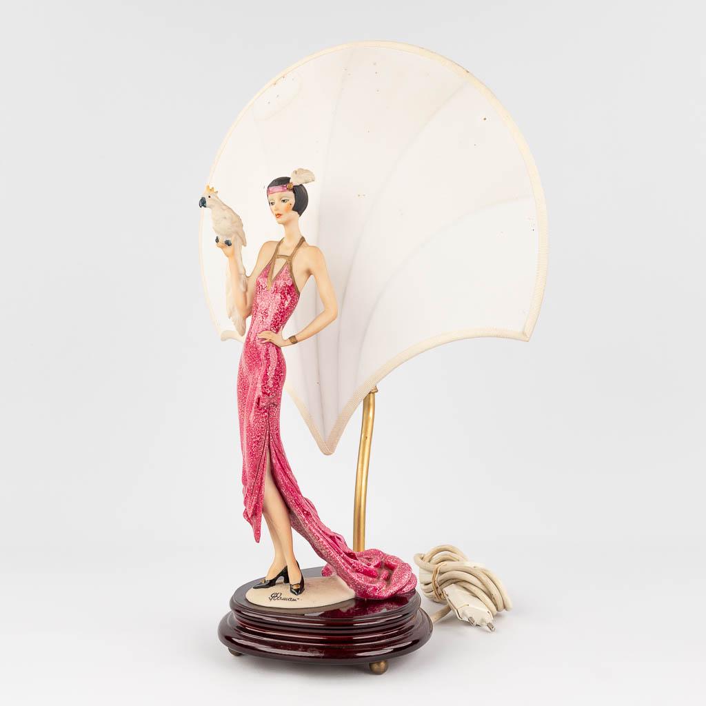 Giuseppe ARMANI (1935-2006) Table lamp for Capodimonte. (W: 31 x H: 46 cm) (1 of 17)