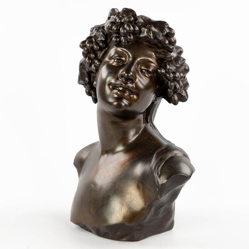 Jef LAMBEAUX (1852-1908)(after) 'Bacchante', galvanoplast (D:21 x W:30 x H:41 cm): Jef LAMBEAUX (1852-1908)(after) 'Bacchante', galvanoplast Dimensions: (D:21 x W:30 x H:41 cm)