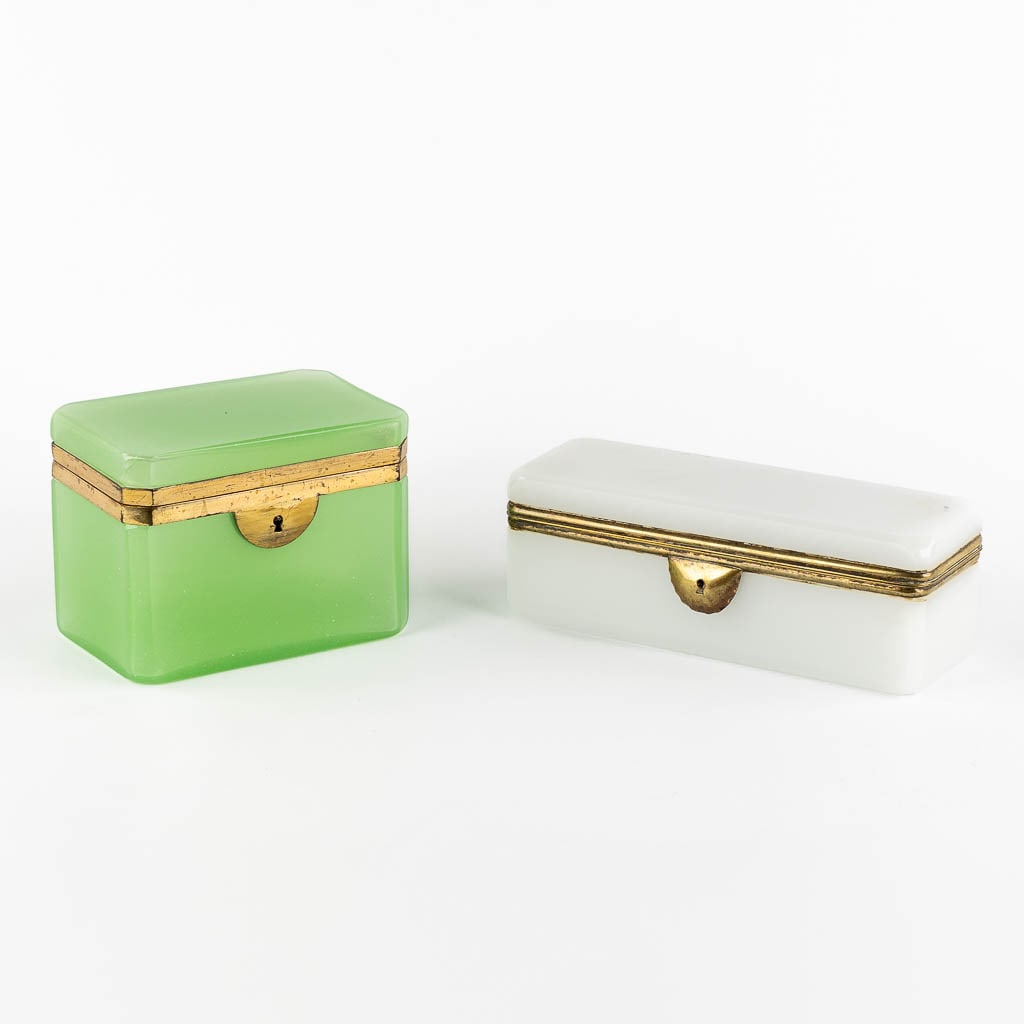 Two Opaline glass boxes with brass hardware. (L:9 x W:13,5 x H:10 cm) (1 of 11)