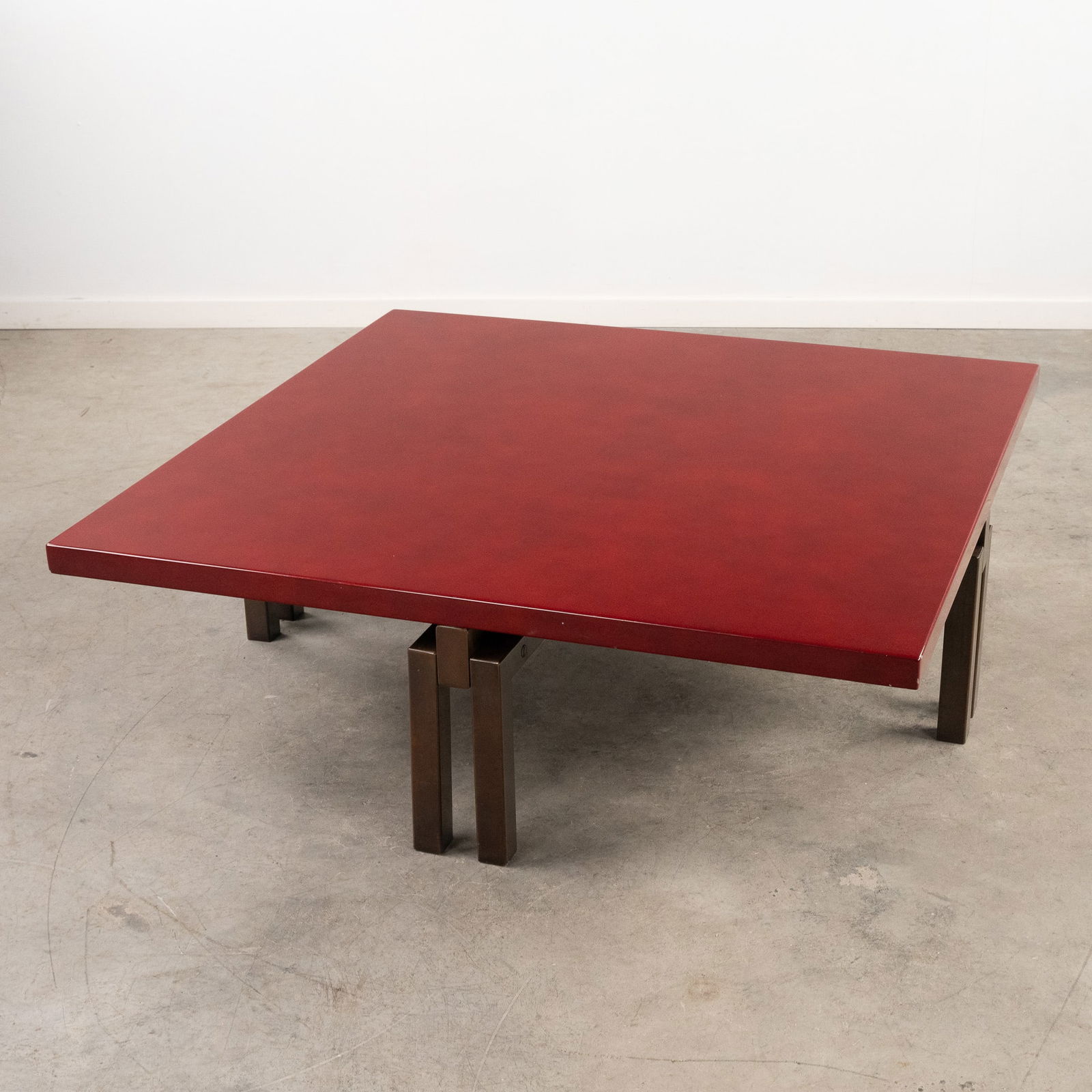 Roger Vanhevel (Xx)(Attr.) 'Coffee Table' Red Lacquered. Circa 1970.: Roger Vanhevel (XX)(attr.) 'Coffee Table' Red Lacquered. Circa 1970., Circa 1970. The table is not signed, but purchased at Roger Vanhevel. 