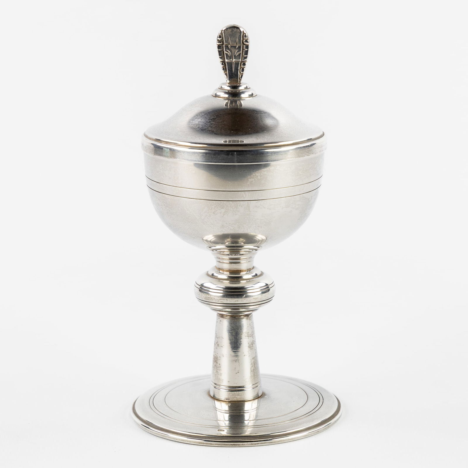 Vandenhoute Anderlecht. A Silver Ciboria. Silver, 506g (1 of 10)