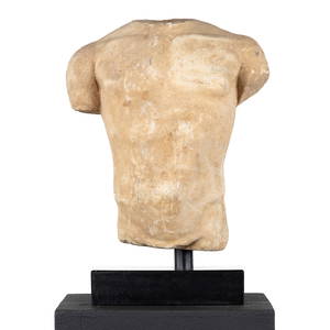 An Antique Roman Torso of a Male, sculptured Marble.