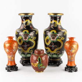 Asian Arts & Paintings, Religous & Relics Large collection of Relics, Religious Arts, Lithurgical vestments and paintings. Further with Fine Arts and decorative paintings, Asian arts.