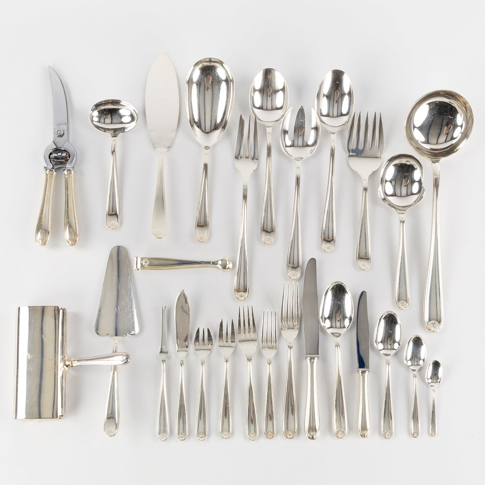 Christofle, Marot, A 170-piece Silver-Plated Cutlery Set. (1 of 5)