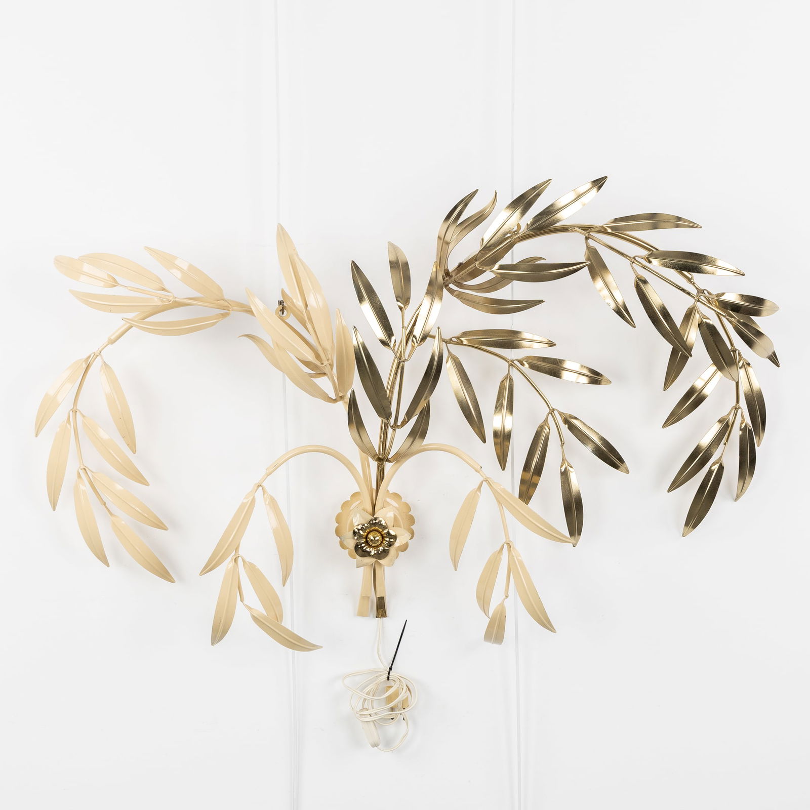 Hans Kogl (XX-XXI) A Wall Lamp or Applique, Gilded and Lacquered Metal, Hollywood Regency, circa: Hans Kogl (XX-XXI) A Wall Lamp or Applique, Gilded and Lacquered Metal, Hollywood Regency, circa 1970. Gilded and lacquered metal.Designed by Hans Kögl.Wall lamp with 2 lightpoints.Hollyw