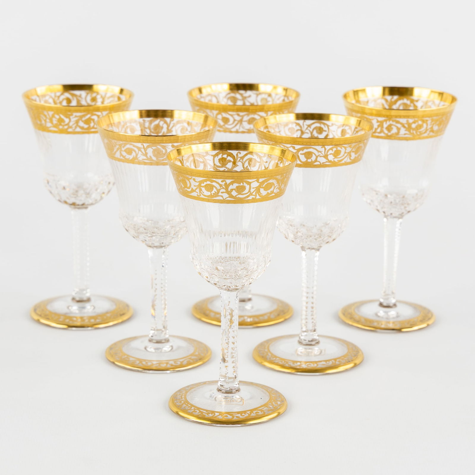 Saint Louis, 'Thistle Gold', A Set of 6 Port Glasses, Engraved Decorations and Etched Gold (1 of 4)