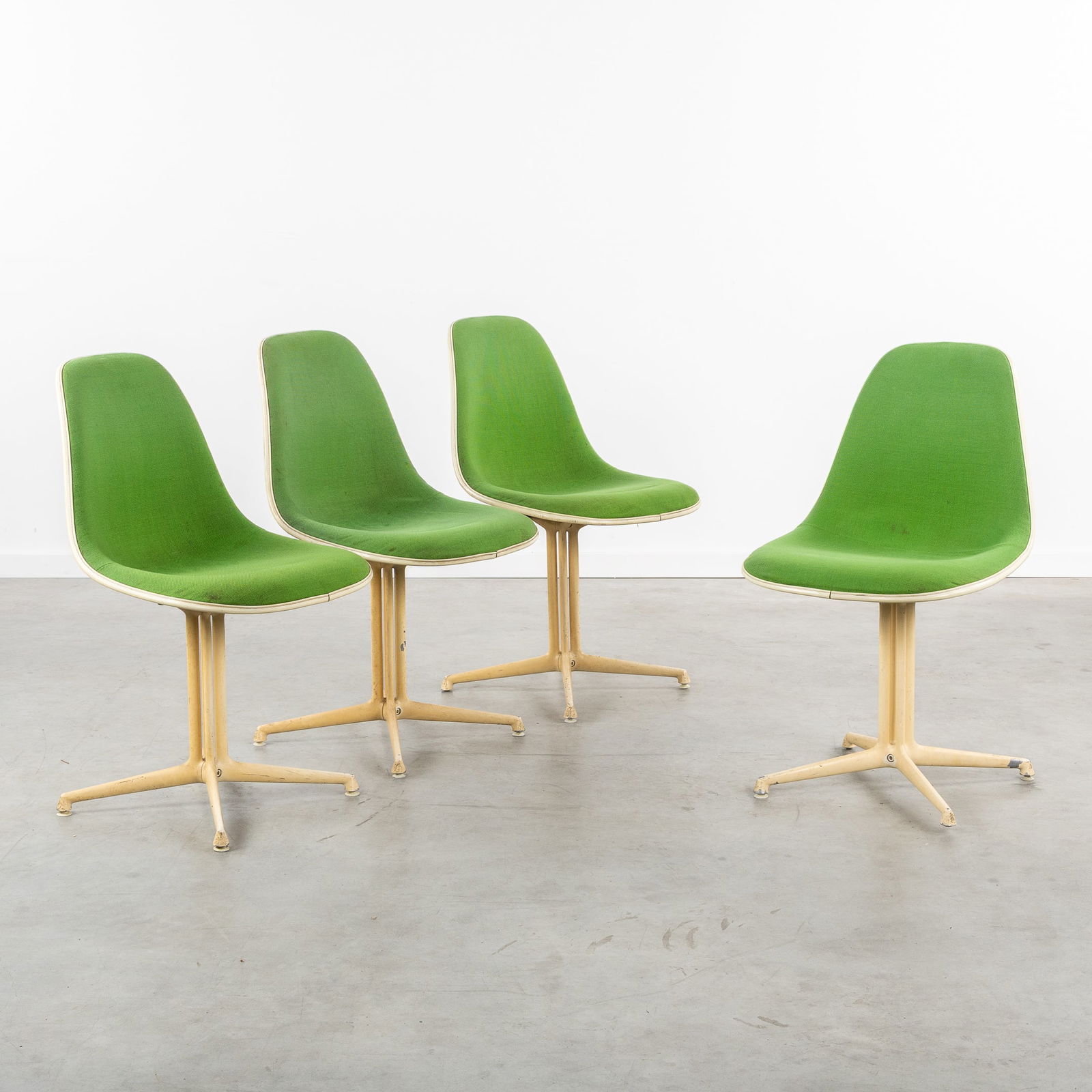 Charles & Ray EAMES (XX-XXI) 'La Fonda' for Herman Miller. (1 of 8)