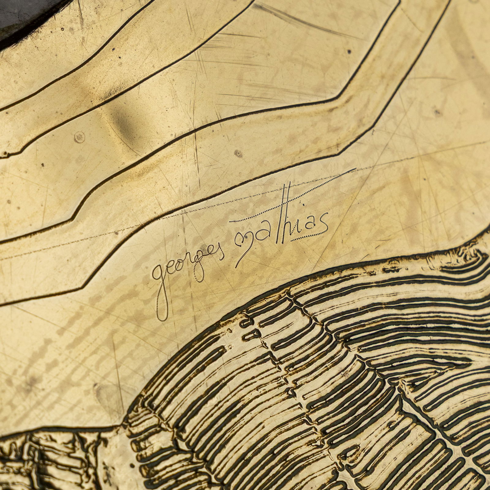 Georges Mathias (XX-XXI) A Coffee Table with Agate Stone, Engraved and Etched Brass, circa 1970. - 7