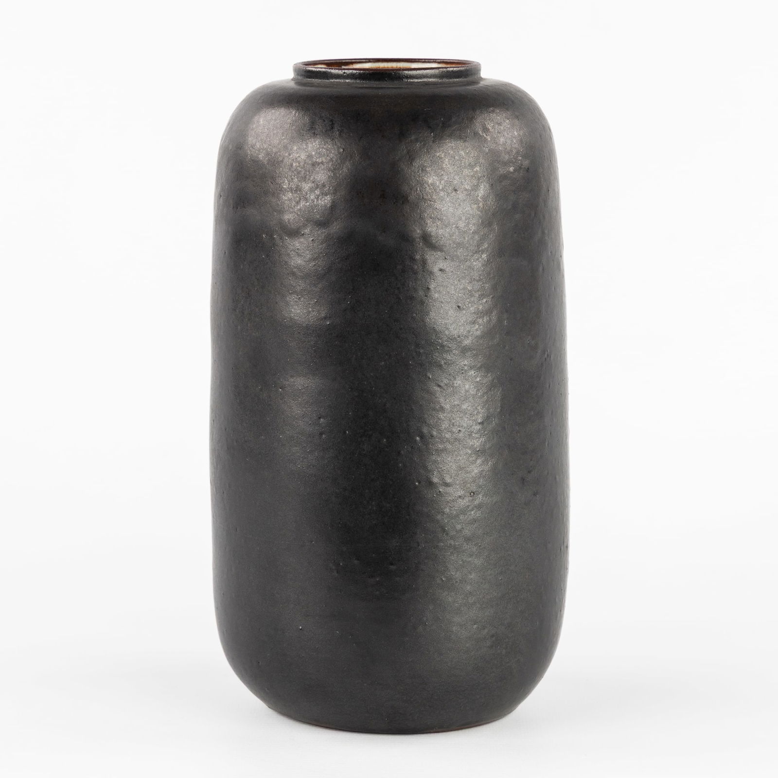 Rogier Vandeweghe (1923-2020) 'Vase' for Amphora. (1 of 7)