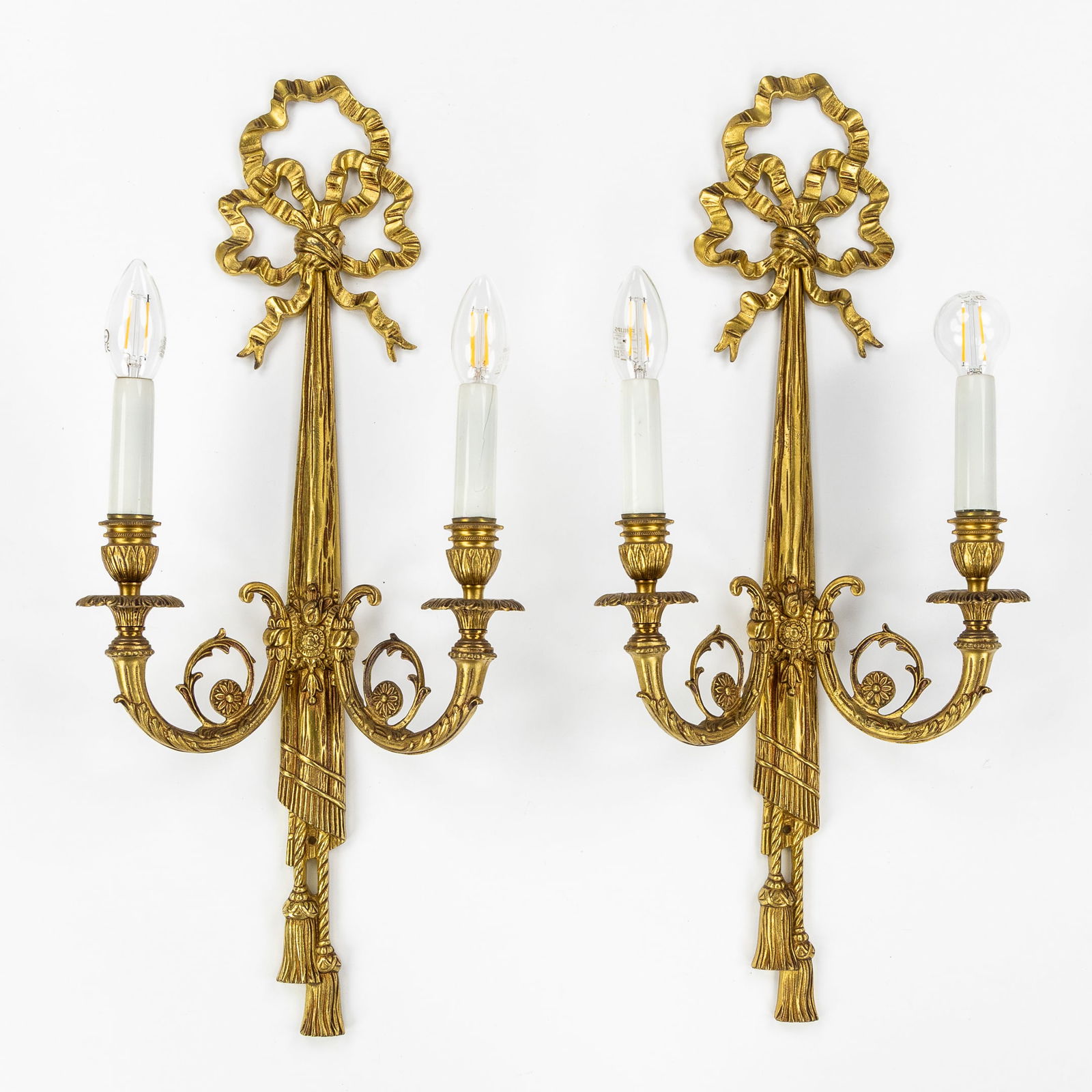 A Pair of Wall Lights or Appliqués, Gilded Bronze, Louis XVI style. (1 of 3)