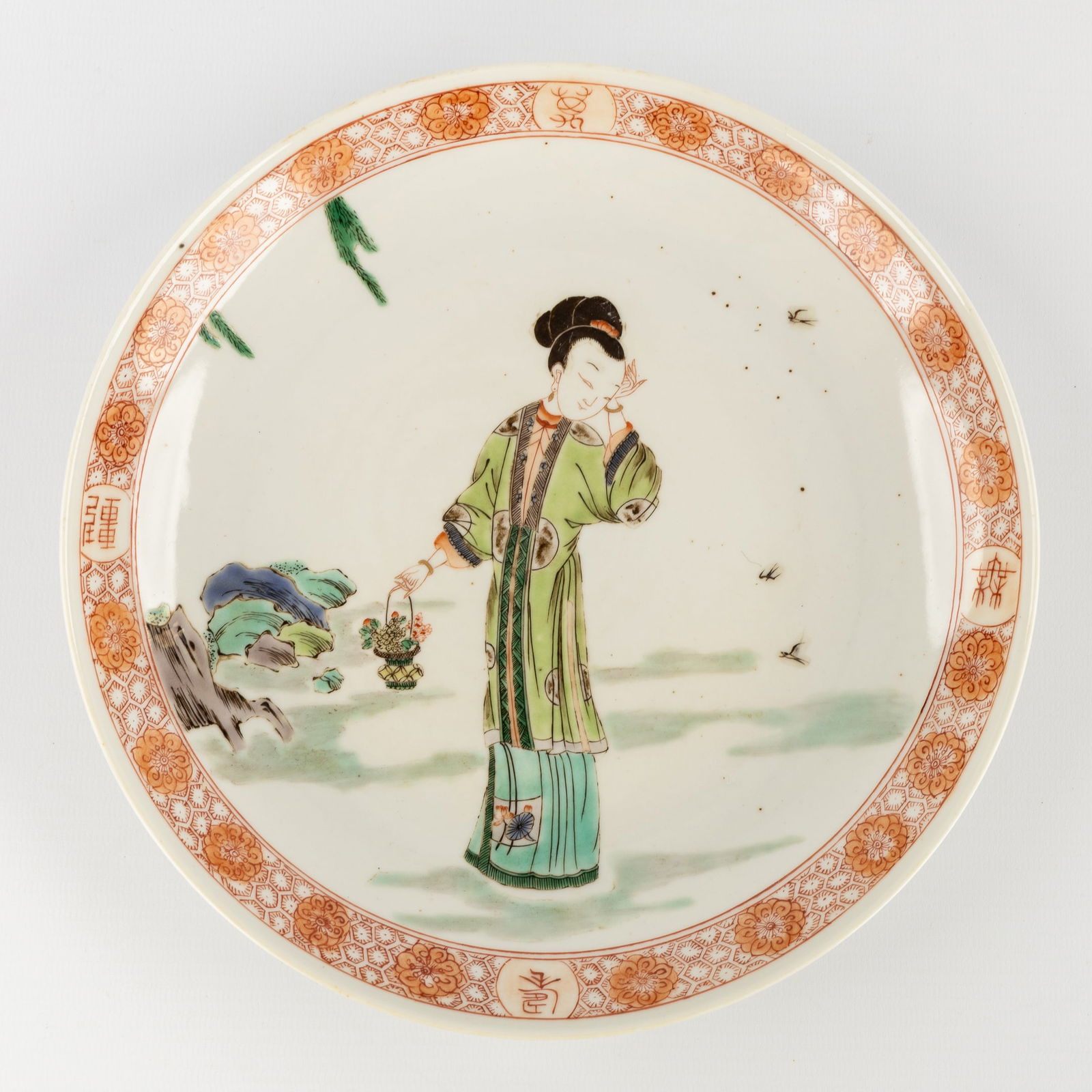 A Chinese Famille Verte Plate, Decorated with a Noblewoman. (1 of 3)