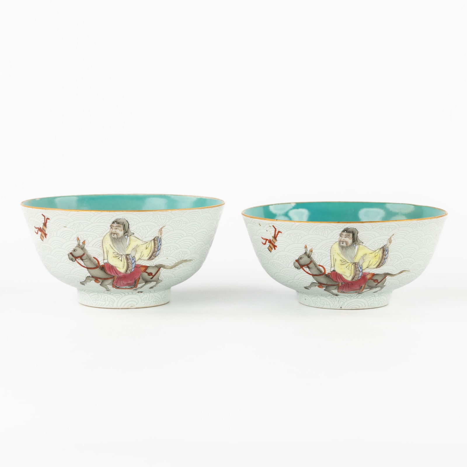 A Pair of Chinese Famille Rose Bowls, Sgraffito Decorated, with a Wise Man on a Donkey, Daoguang (1 of 7)