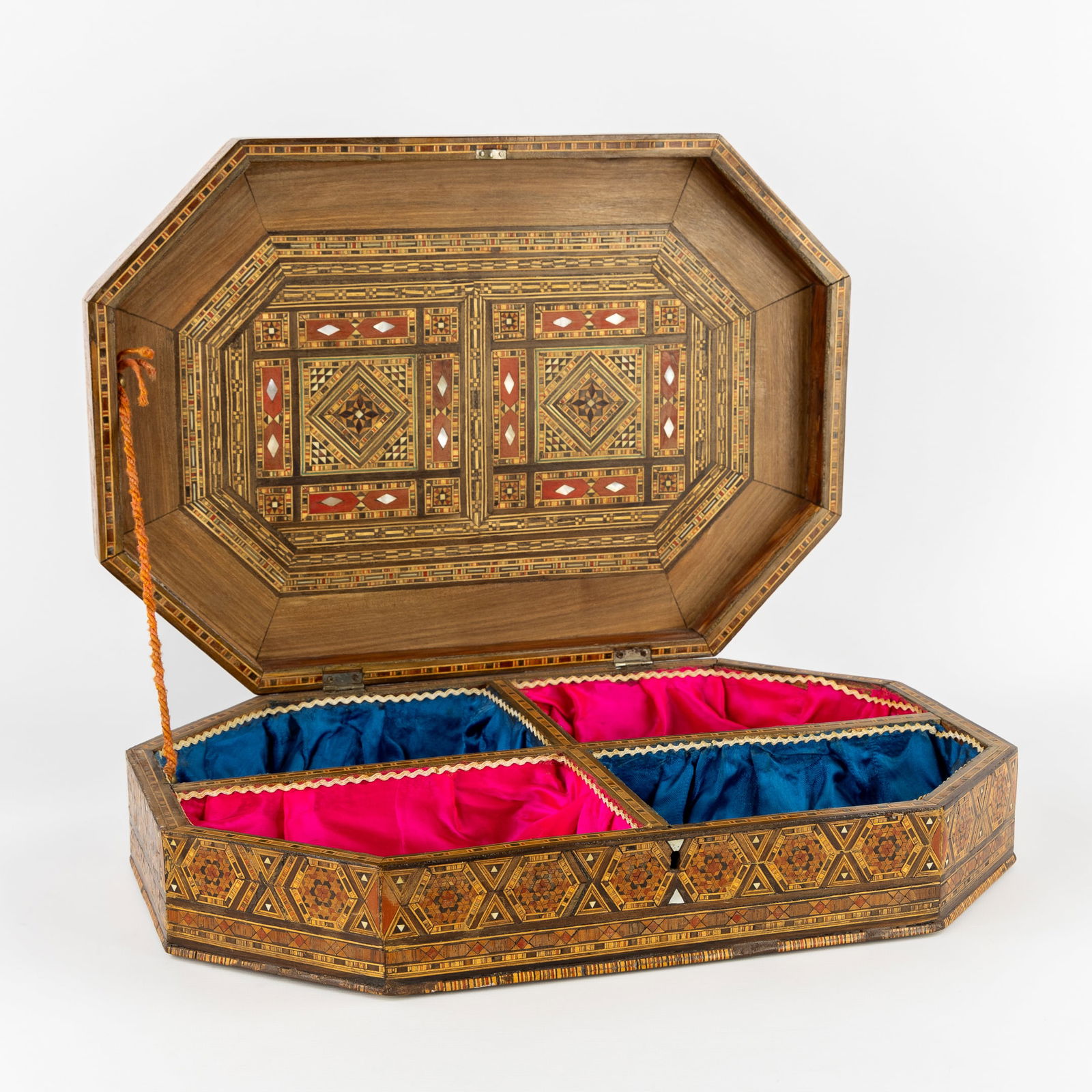 A Large Syrian Octagonal Jewelry Box with Inlaid Coloured Wood and Mother-of-Pearl. (1 of 9)