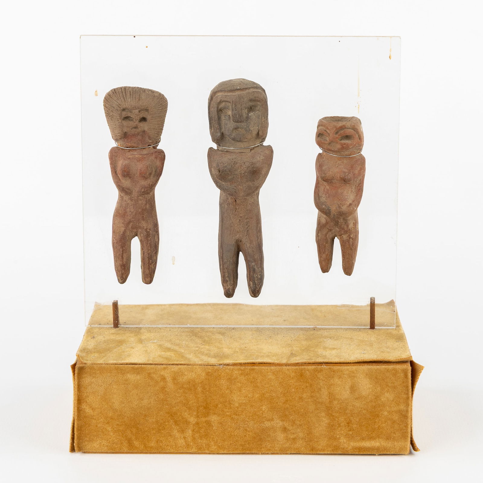 Pre-Columbian Art, Three Terracotta Figurines, 'Valdivia Venus' and 'Moche', Peru and Ecuador. (1 of 5)