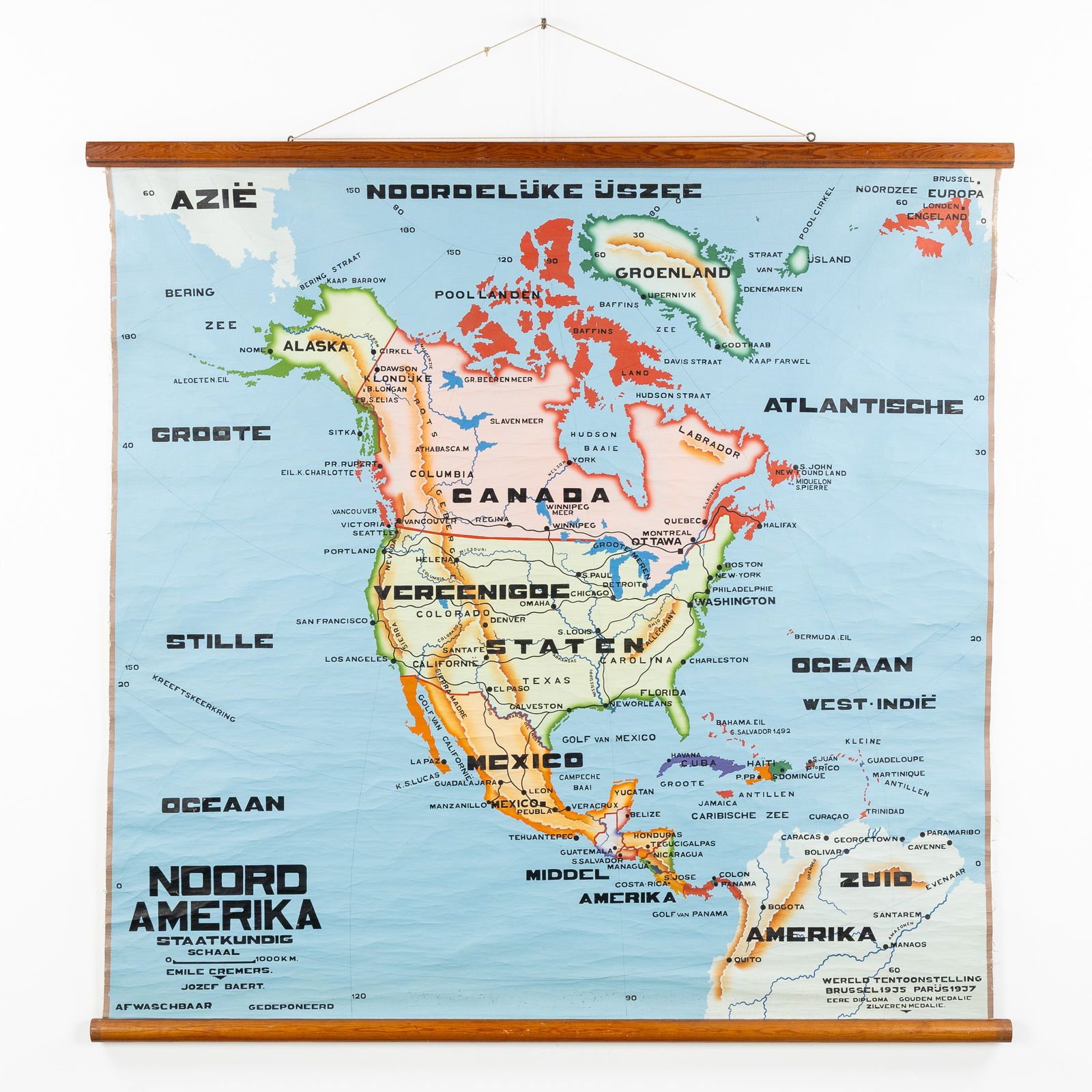 Emile Cremers & Jozef Baert, 'Noord-Amerika, Staatskundig', a School Map, Painted on Linen, circa: Emile Cremers & Jozef Baert, 'Noord-Amerika, Staatskundig', a School Map, Painted on Linen, circa 1940-1950. North America, Political. 