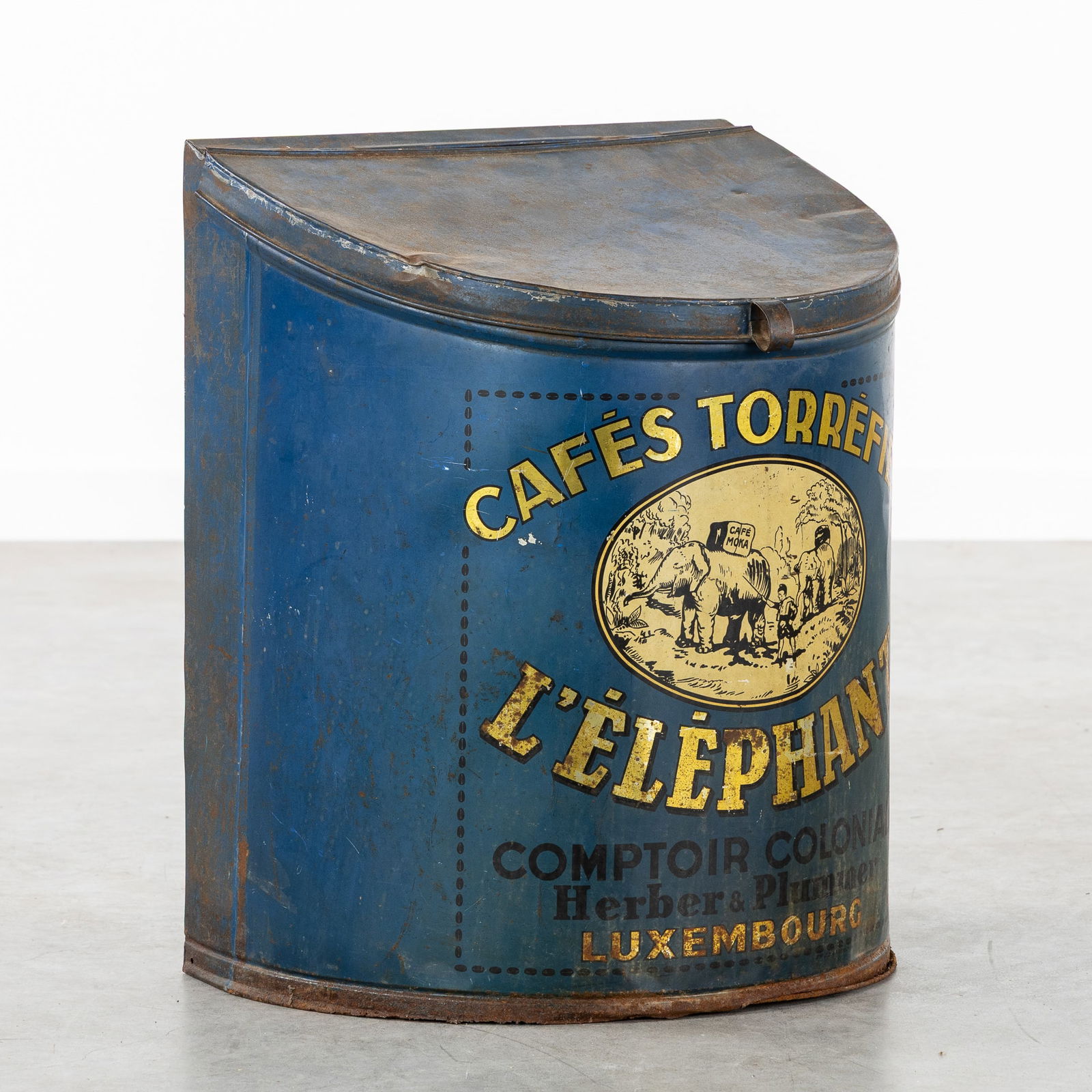 A Large, Decorative Tin Coffee Box, (1 of 8)