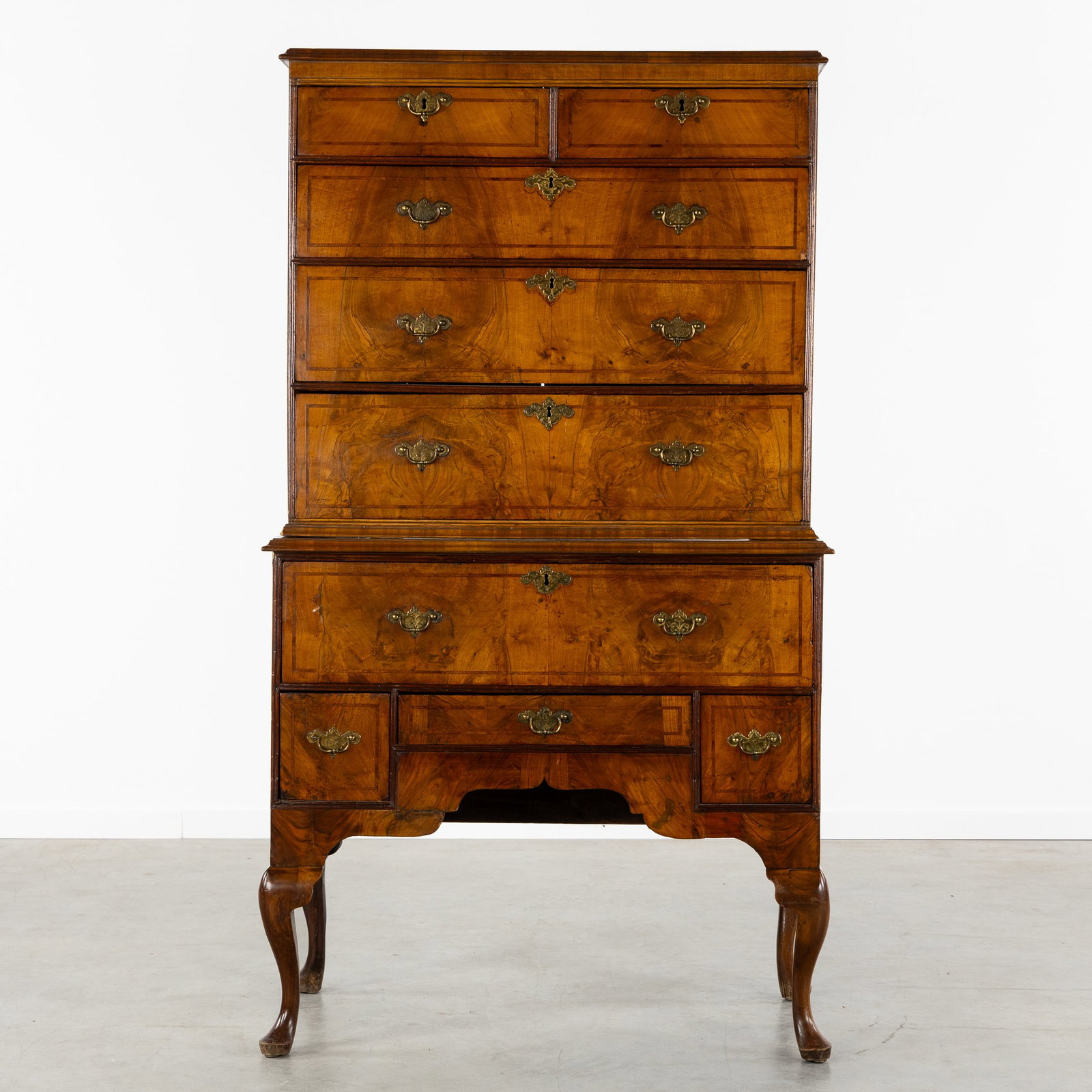 An Antique Queen Anne Chest-on-Chest, Burl Walnut, England, 18th C. (1 of 8)