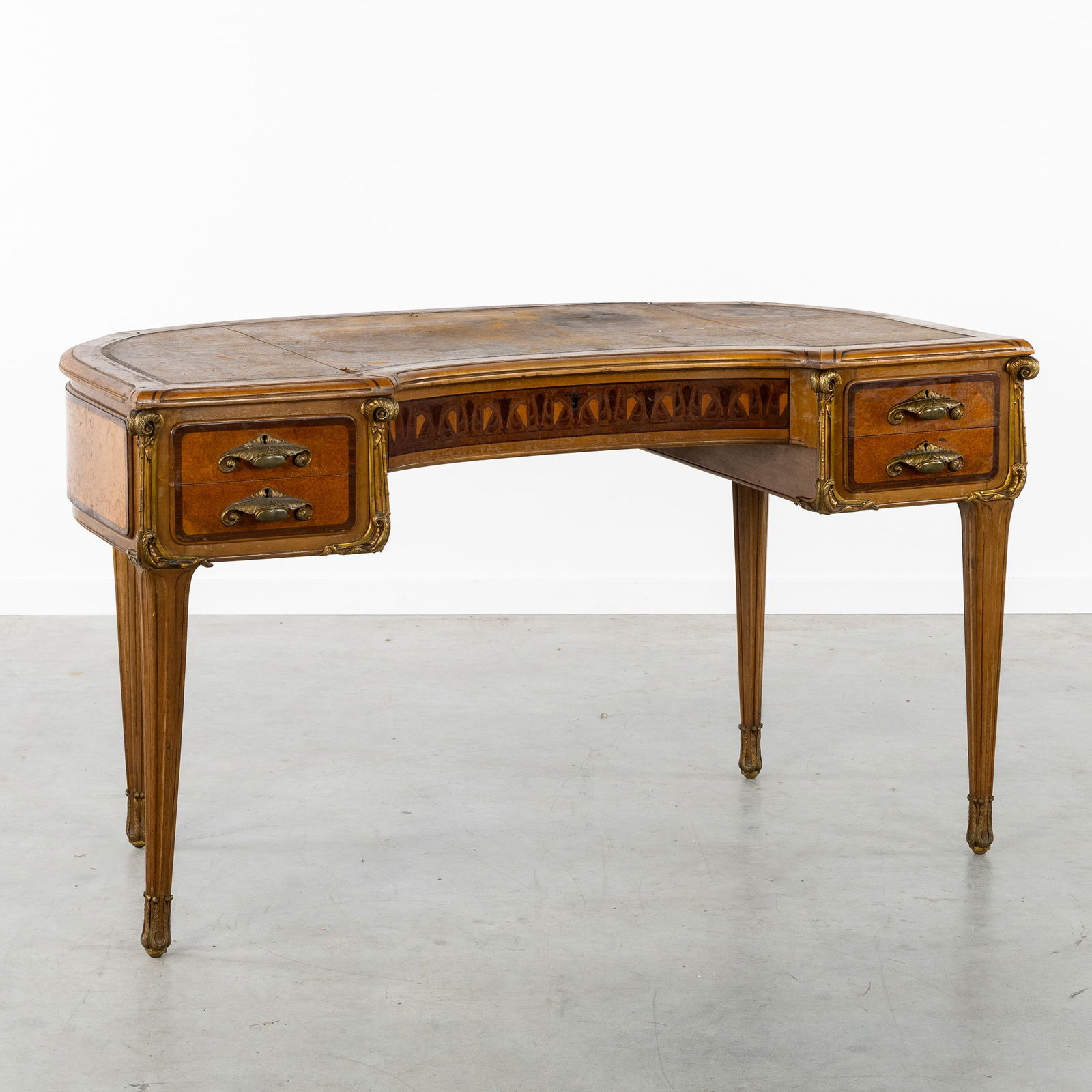 Maison Franck, A Writing Desk, Marquetry and Burl Wood Veneer, Art Nouveau, Antwerp, circa 1920. (1 of 9)
