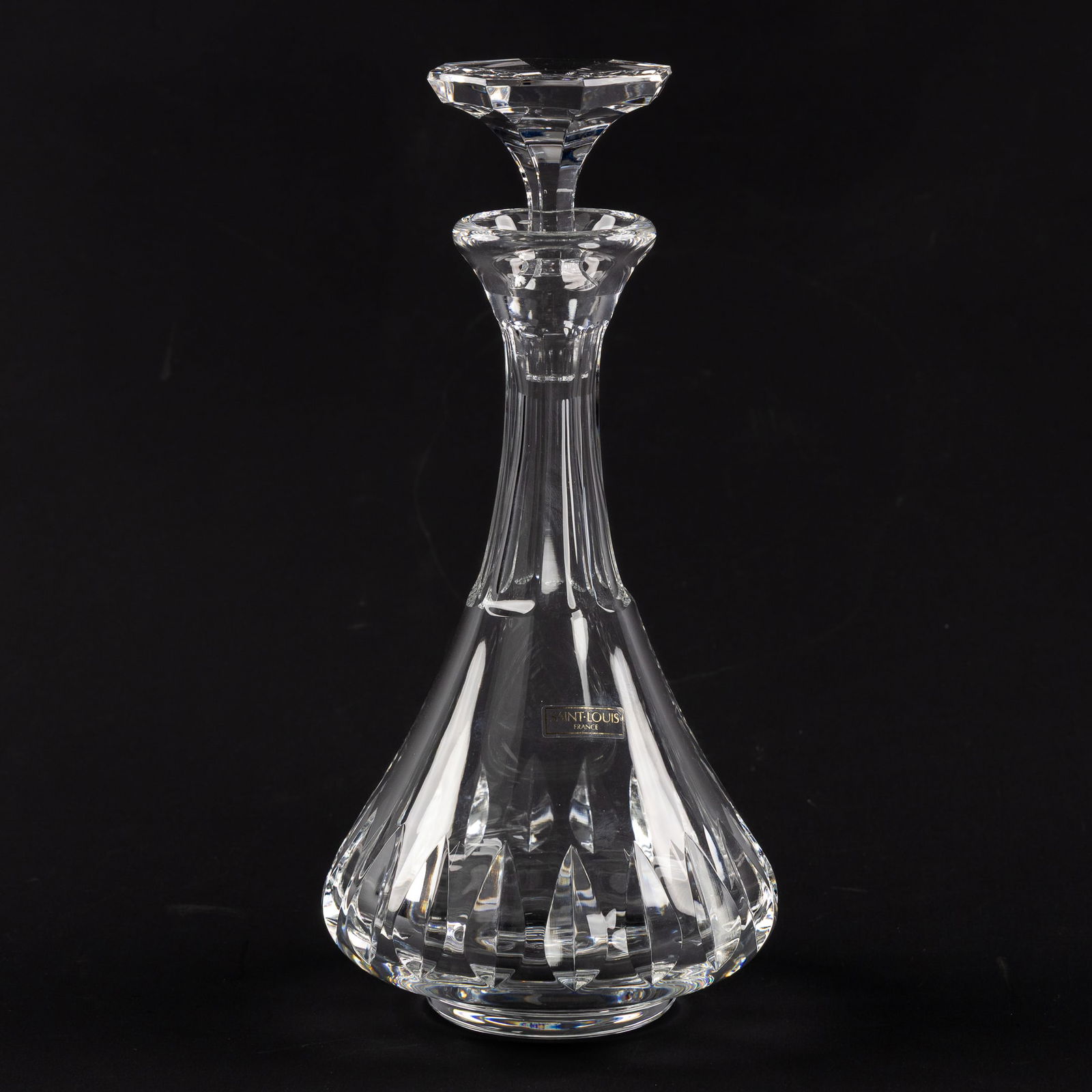 Saint Louis, Champagne de Venoge, a Decanter, Cut Crystal.: Saint Louis, Champagne de Venoge, a Decanter, Cut Crystal. Cut crystal.Marked on the bottom 'Saint Louis - France - Crystal St. Louis Exclusivité - Champagne de Venoge'.