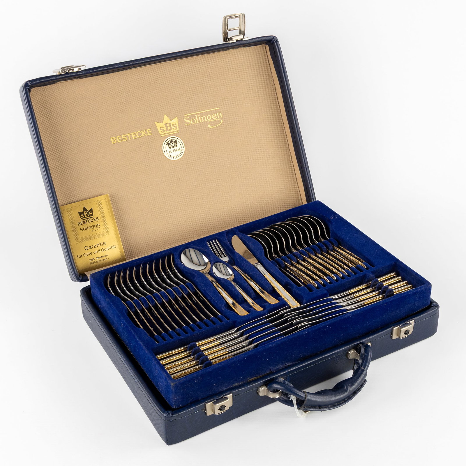 Collection SBS Solingen, Flatware Cutlery Set with a Gold-plated Finish, Model Berlin, presented in (1 of 5)
