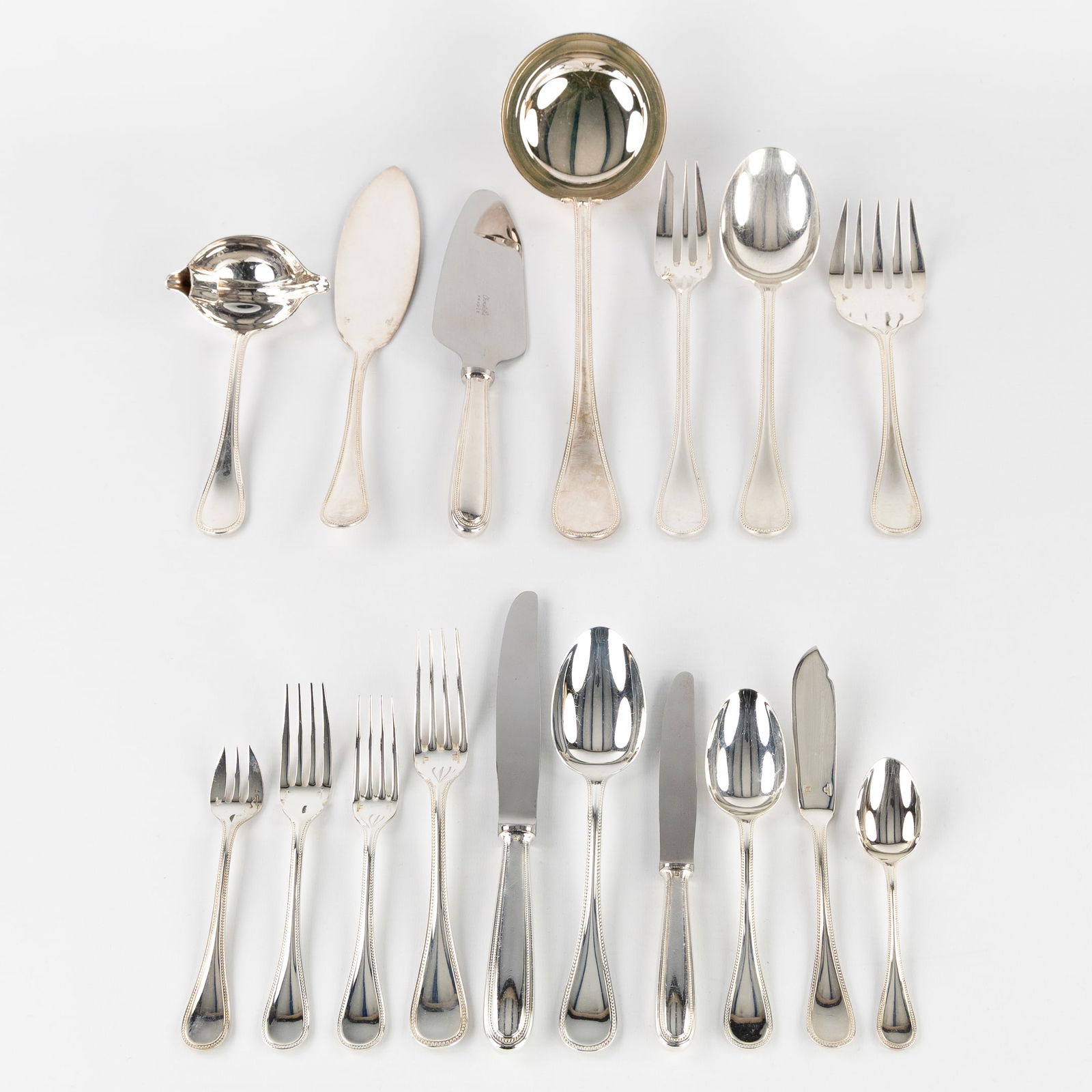 Christofle, Perles, A 127-piece Silver-Plated Cutlery Set.: Christofle, Perles, A 127-piece Silver-Plated Cutlery Set. Silver-plated metal.Perles model. 12 dinner spoons12 dinner knives12 dinner forks 12 fish knives12 fish forks12 oyster forks 1 fish serving