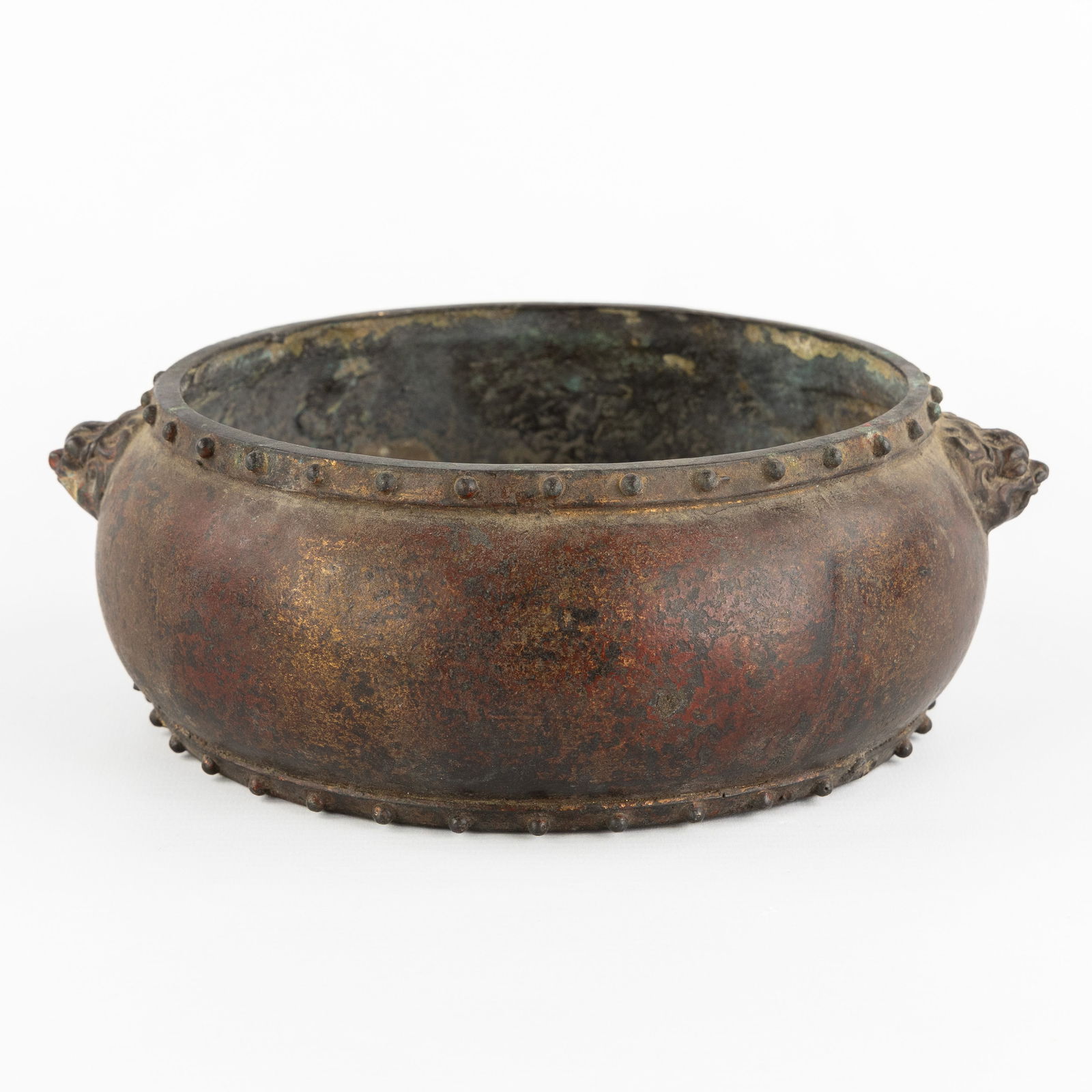 An Antique Chinese bronze incense burner, Kangxi marked. (1 of 7)