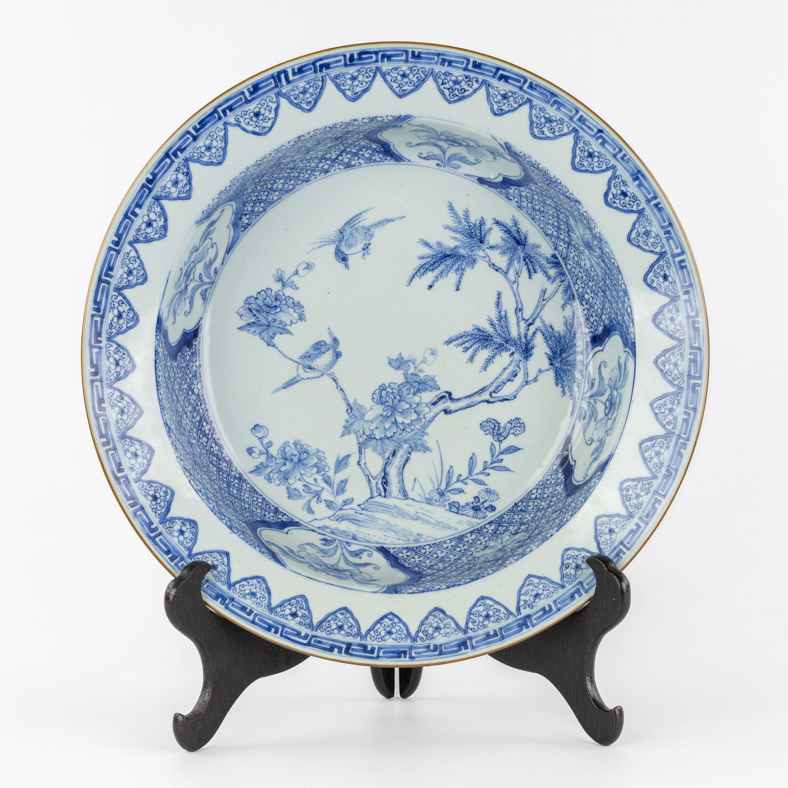 A Large Chinese blue and white bowl, decorated with pheasants and flora, Qianlong period. (1 of 5)