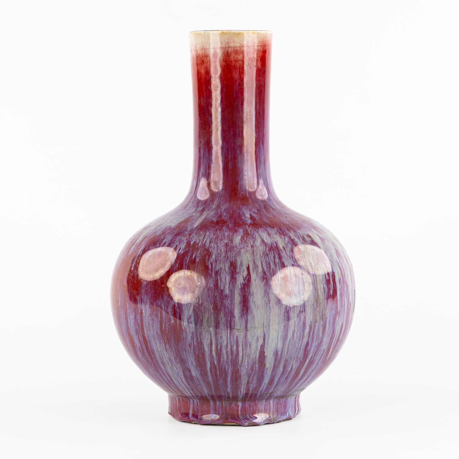 A Chinese vase, Sang de Boeuf, Flambé glaze, 19th/20th (1 of 7)
