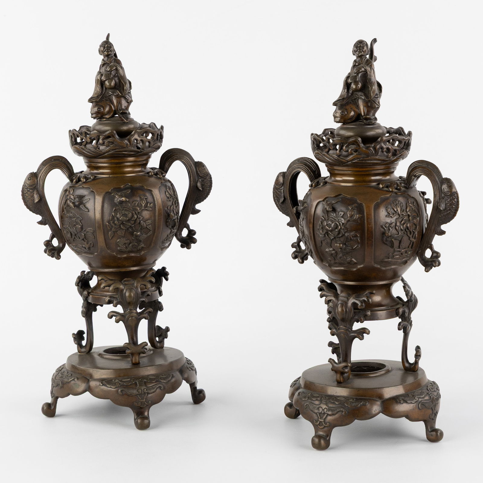 A Pair of Japanese bronze incense burners, mounted with Ebisu, Meiji, 19th/20th C. (1 of 9)