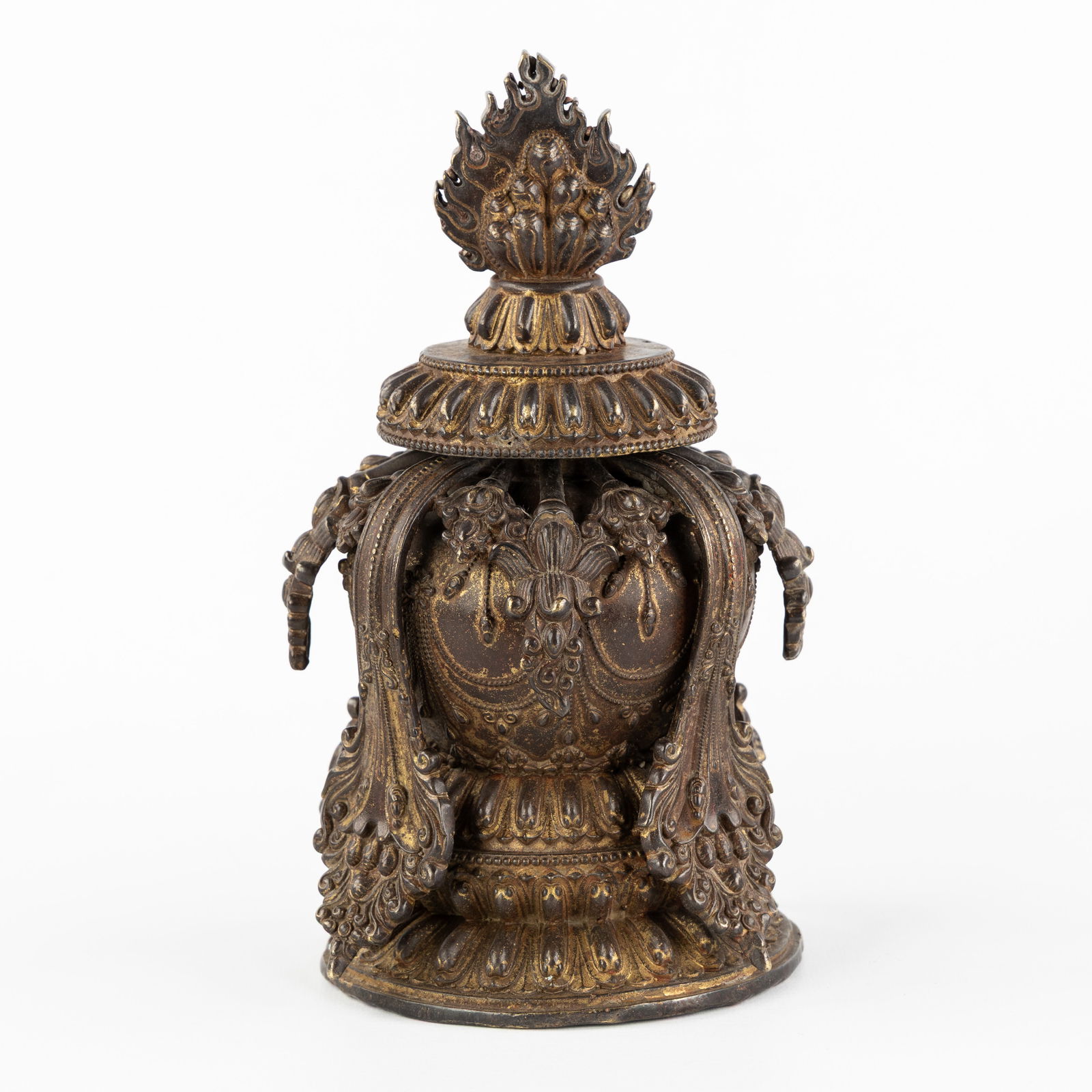 A Richly sculptured bronze Incense burner, Nepal or Tibet, 19th/20th C. (1 of 7)