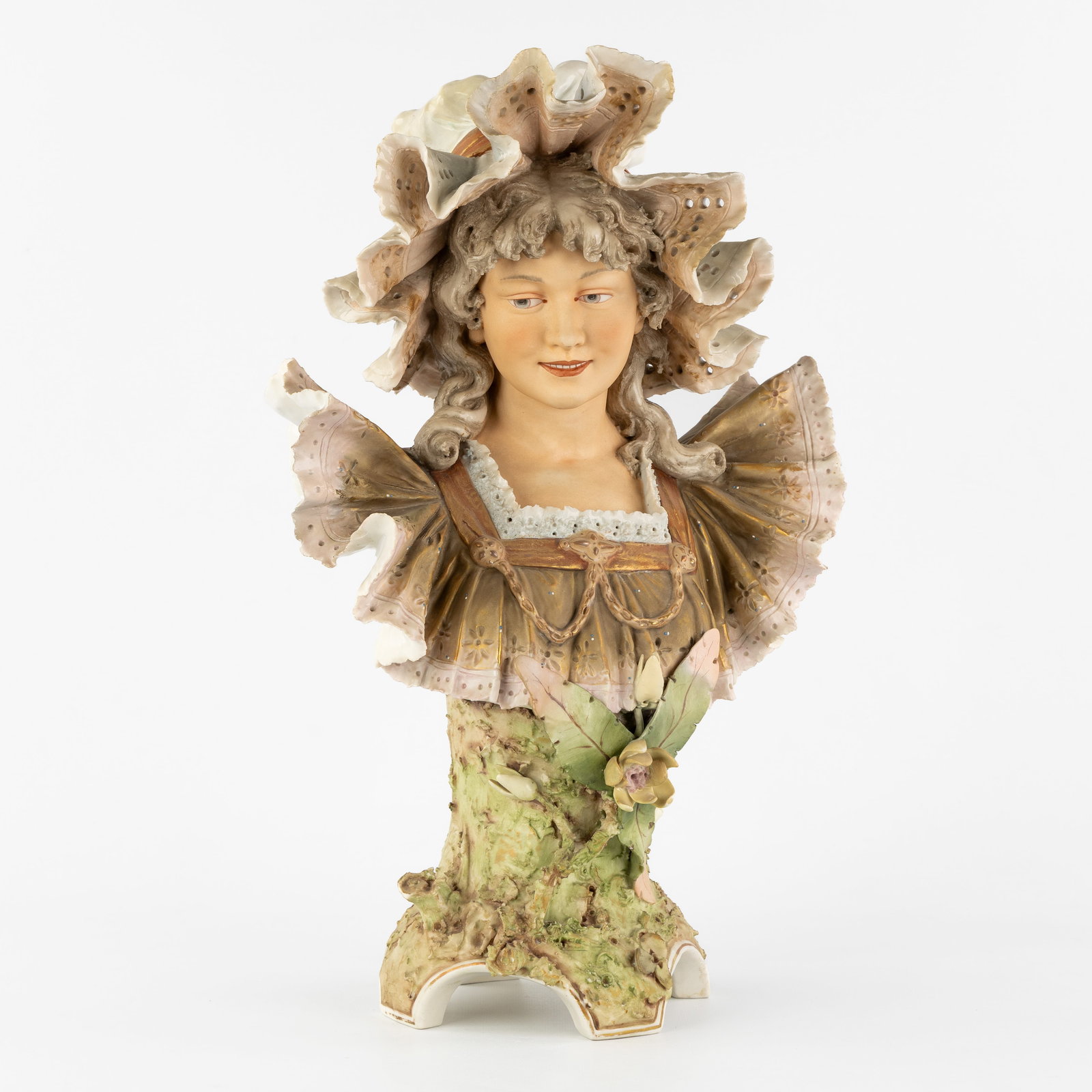 Royal Dux, 'Bust of a Young Lady', 20th C. (1 of 8)